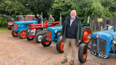 Peter Fox Tractor Run